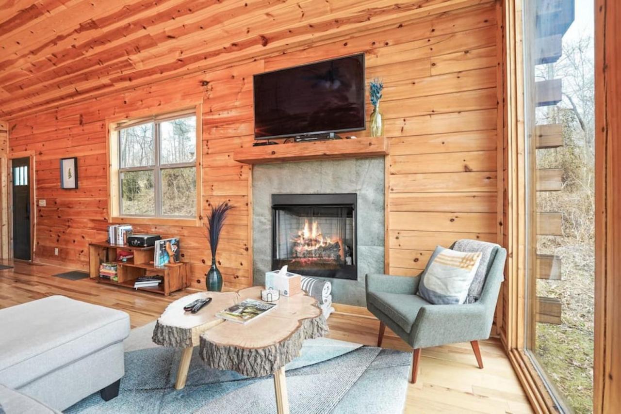 Fern Haven A Modern Take On Hocking Hills Cabins Stella Экстерьер фото