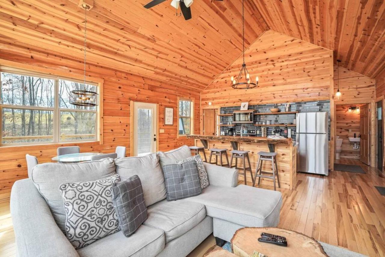 Fern Haven A Modern Take On Hocking Hills Cabins Stella Экстерьер фото