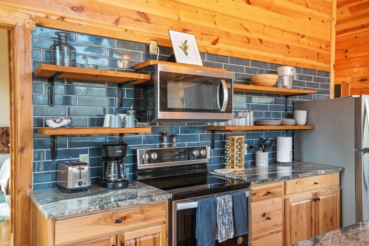 Fern Haven A Modern Take On Hocking Hills Cabins Stella Экстерьер фото