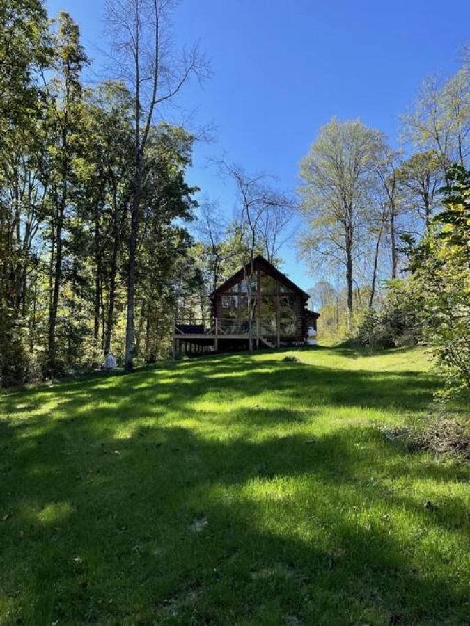 Fern Haven A Modern Take On Hocking Hills Cabins Stella Экстерьер фото