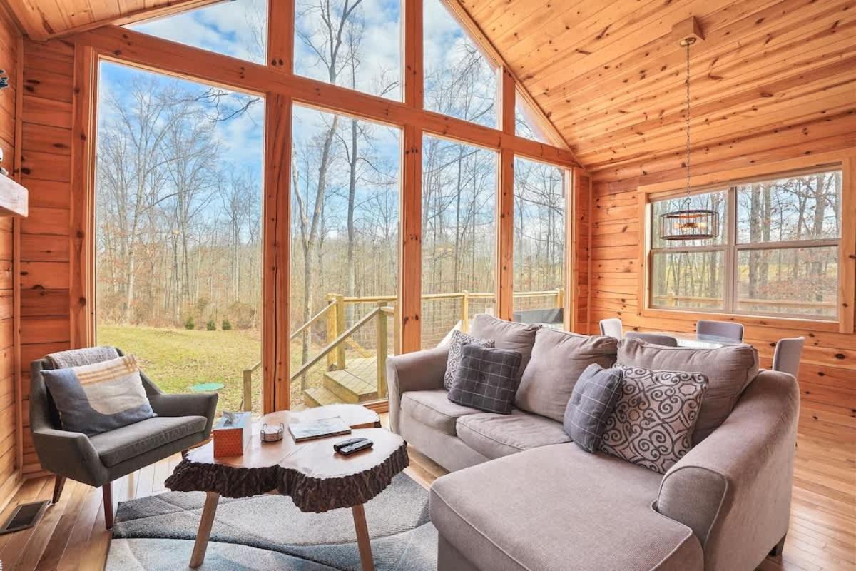 Fern Haven A Modern Take On Hocking Hills Cabins Stella Экстерьер фото